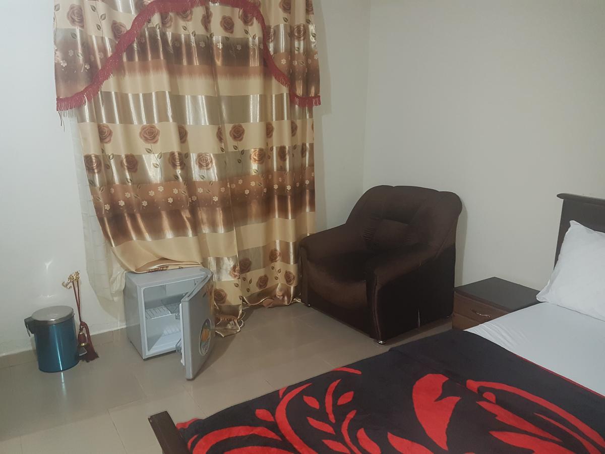 Jostev Hotel Kumasi Ngoại thất bức ảnh