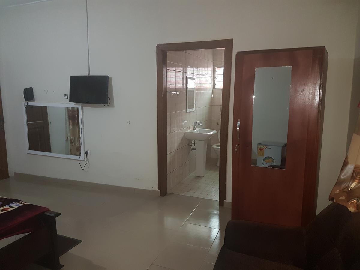 Jostev Hotel Kumasi Ngoại thất bức ảnh