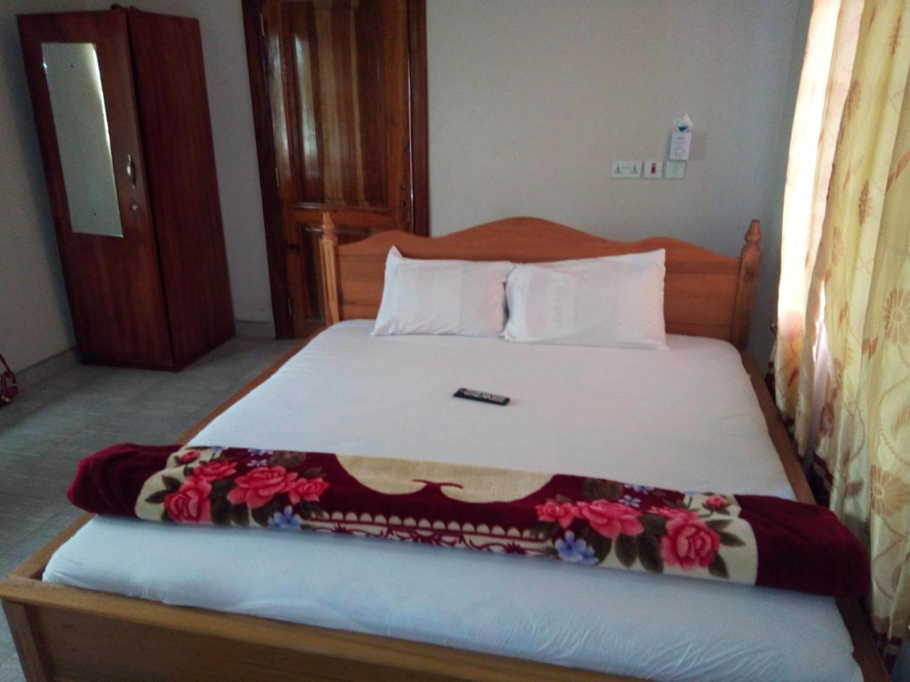 Jostev Hotel Kumasi Ngoại thất bức ảnh